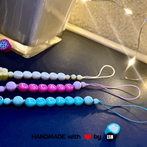 Wisiorek escase - biżuteria do telefonu